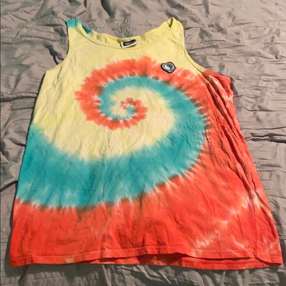 Men’s the dye tank